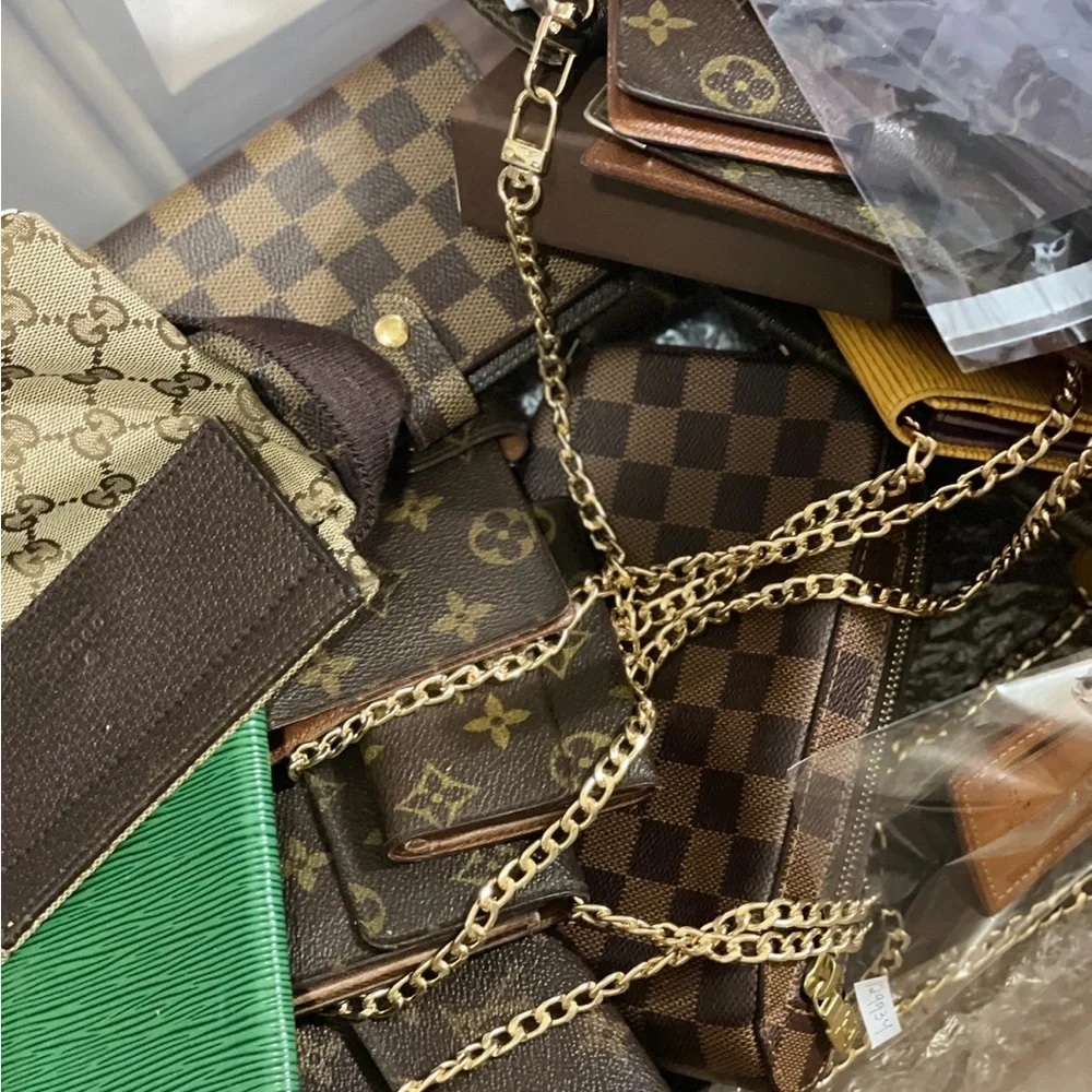 300 🚨 Mamsheee mentioned you!!! Join the live!! - Picture 8 of 8